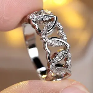 1pc Fashion Delicate Heart Hollow Decor Ring Daily Wear Or Dates Valentines