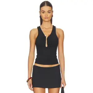 superdown Vandelia Top in Black black