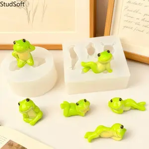 2026 New Creative Funny Frog Figurine Set of 6, Cute Cartoon Resin Frog Ornaments, Whimsical Home Desktop Decor for Living Room & Office, Perfect Novelty Gift for Frog Lovers & Friends