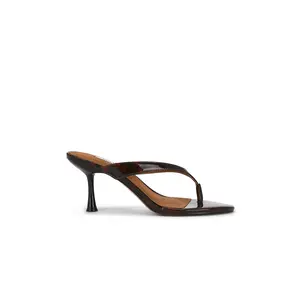 Steve Madden Faroh Sandal in Tan Patent