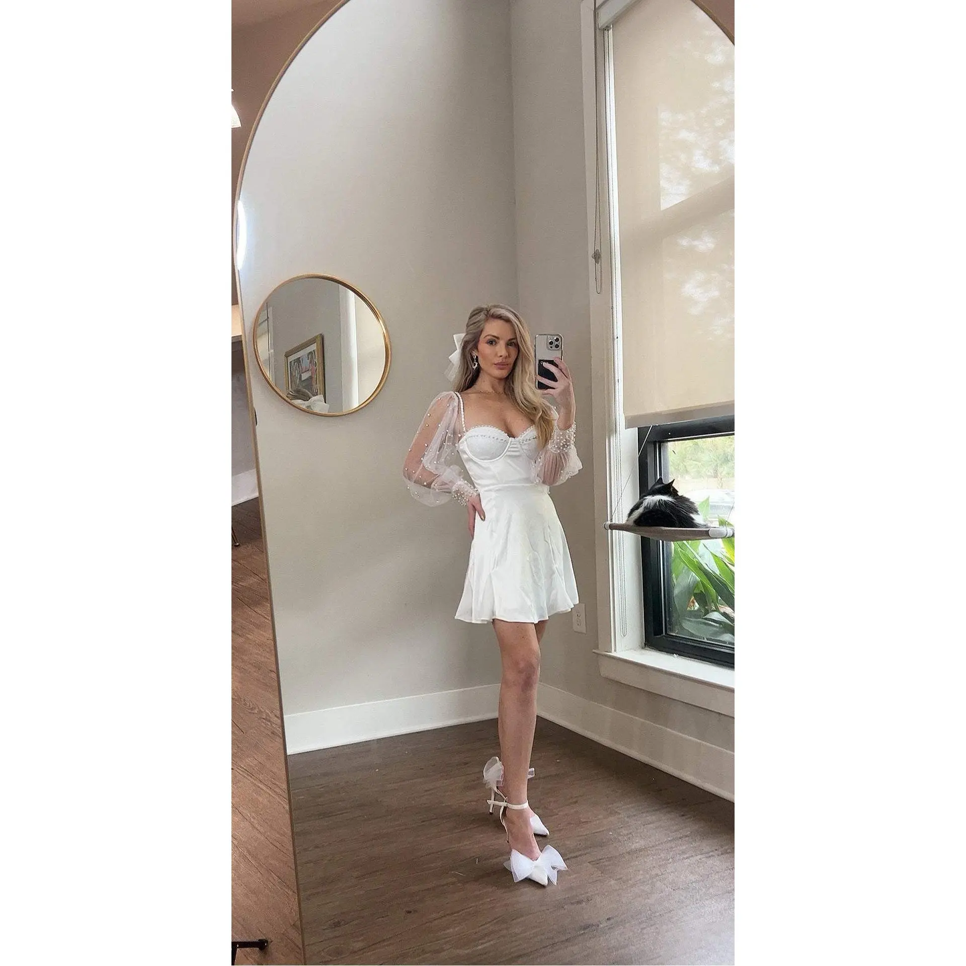 Detachable Bridal Pearl Decorated Tulle Cap Sleeves Women Party