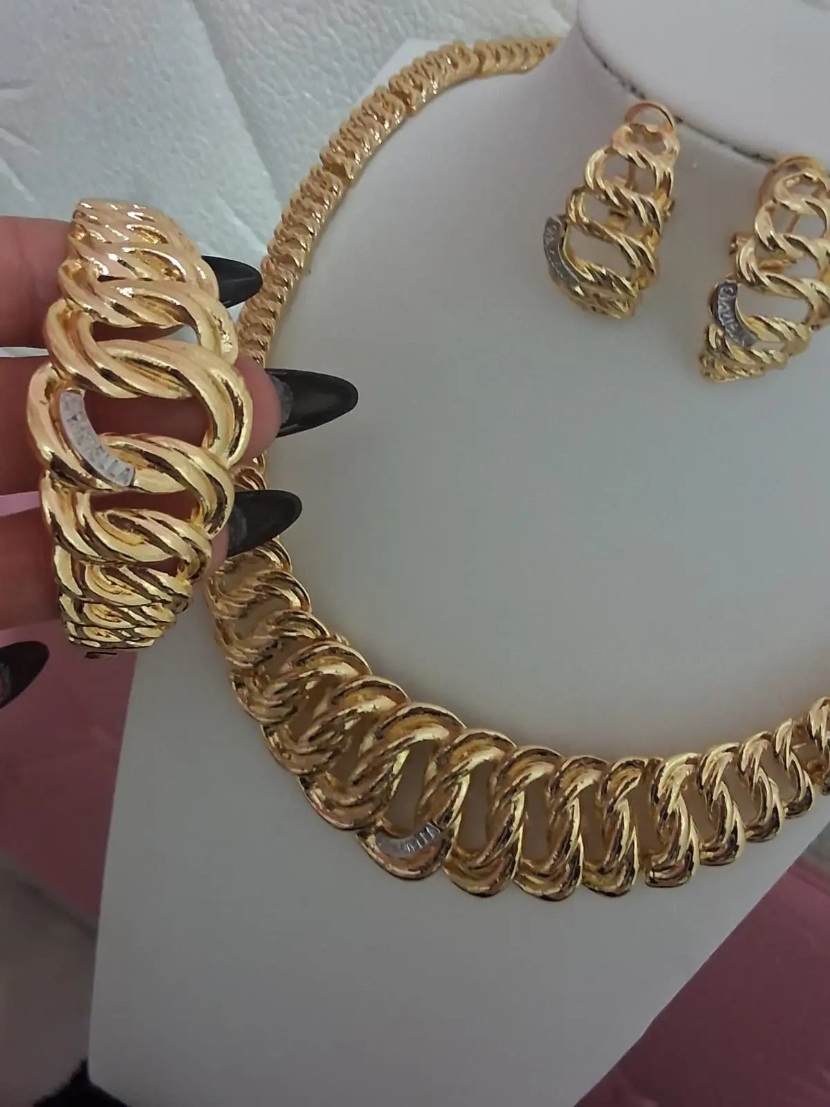 Princess Gold Jewelry Set – Necklace 16”-17”, Bracelet 6.5” & Earrings Luxury Style