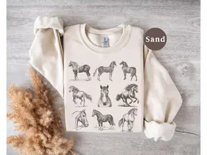 Vintage Horse Graphic Sweatshirt, 90s Retro Horse Mom Crewneck, Cute Gift for Horse Lovers and Equestrian Girls