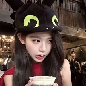 Universal Studios How to Train Your Dragon Beret Plush Toy for Men and Women, Cute Toothless Hat Gift