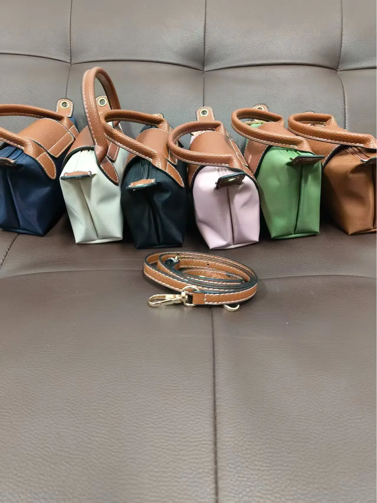 Mini Nylon Shoulder Bag for Women, Water-Resistant Crossbody Handbag with Detachable Adjustable Strap, Compact Purse with Phone Pocket, Lightweight Small Bag for Cell Phone, Cards and Keys, Stylish Casual Daily Bag for Shopping, Travel