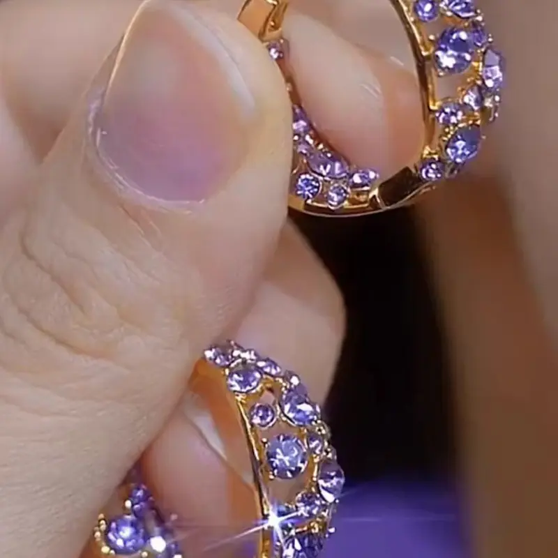 Elegant Women's Zircon Hoop Earrings, Trendy Jewelry, Fashion Jewelry Party, Statement Earrings, Fashionable Geometric Design, Perfect for Daily Wear, Parties, Anniversary Gifts, Jewelry Accessories