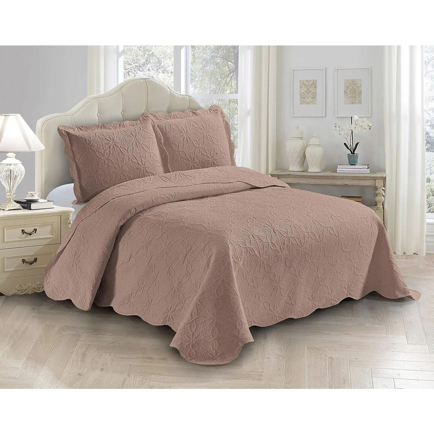 Taupe
