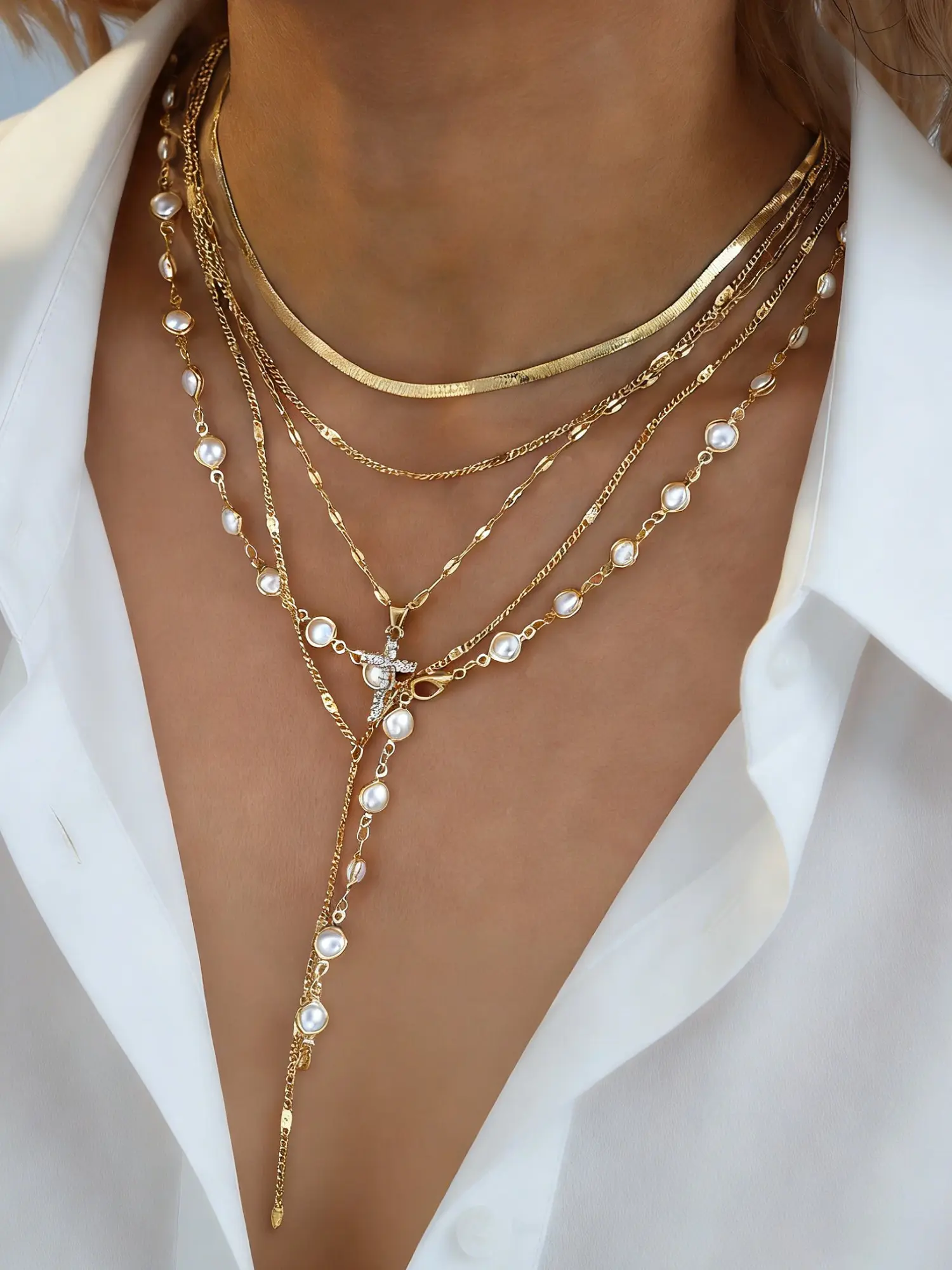 5-Piece Y-Shape Necklace Set, Elegant Simulated Pearl Cross Pendant, Layered Bling Necklaces for Women, Jewelry Necklace Gift for Dating, Vacations and Parties, Faux Pearl Necklace