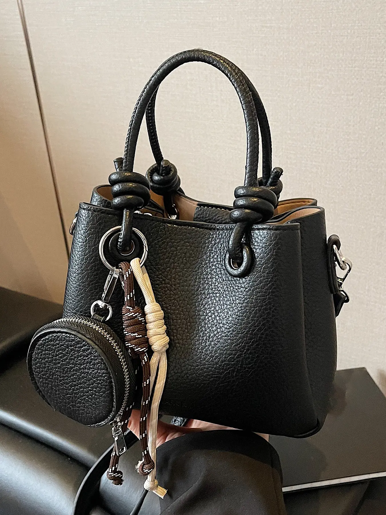 Classic Lychee-patterned Handbags, Casual Handbags, Crossbody Bags, Top Handle Handbags, Handle Knot Design Pendant Set, Versatile for Daily Use in Multiple Colors, Suitable for Daily Commuting, Shopping, Bags and Accessories