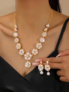 Vintage Palace Style Snowflake Pearl Cluster Choker Necklace Set, Elegant Water Drop Pearl Earrings, Wedding Banquet Dress Accessories