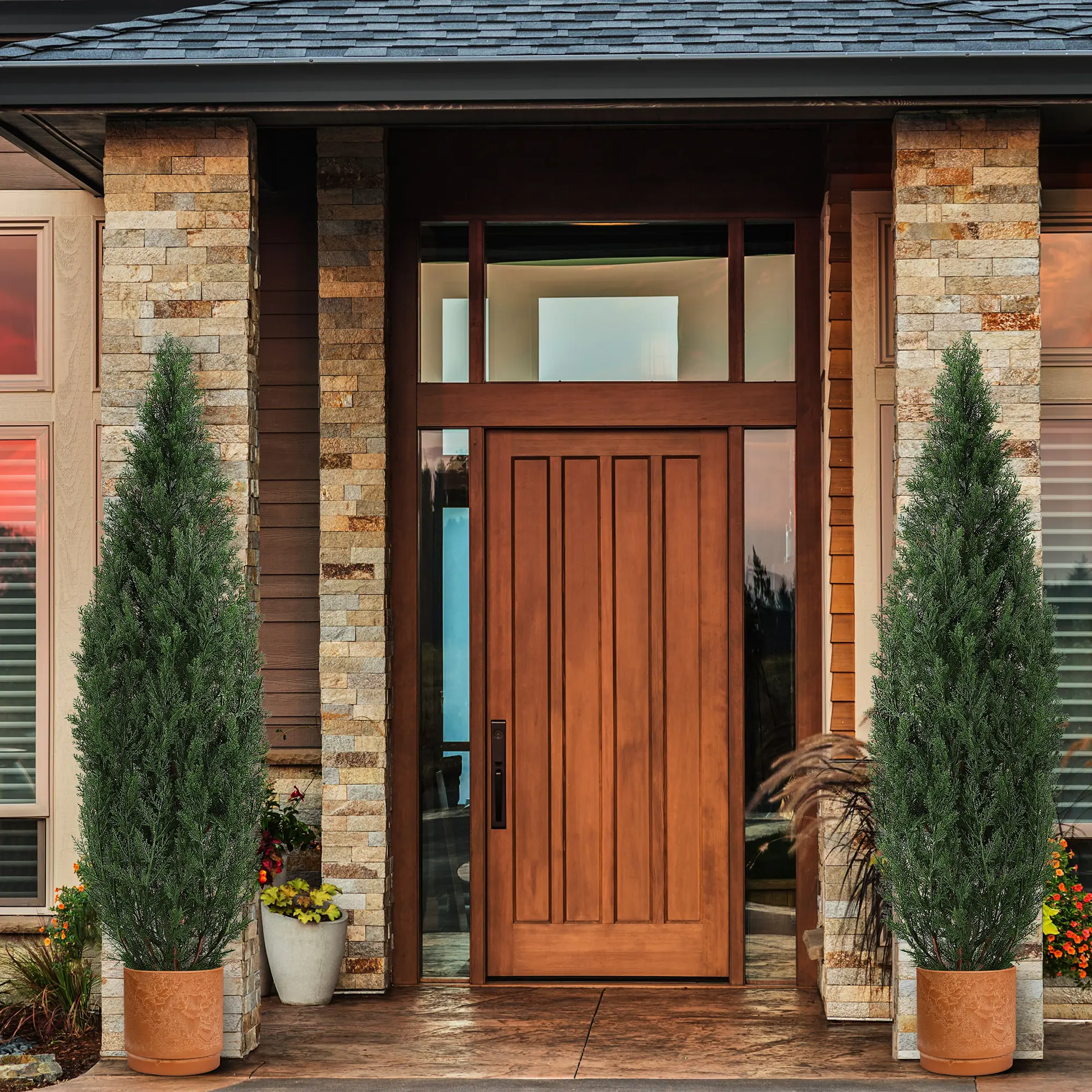 【GARVEE】UV-Protected Realistic Artificial Cedar Topiary Trees Set – 5ft Faux Boxwood Shrubs for Indoor & Outdoor Home or Porch Décor – Lifelike Potted Evergreen Plants for Front Door Planters