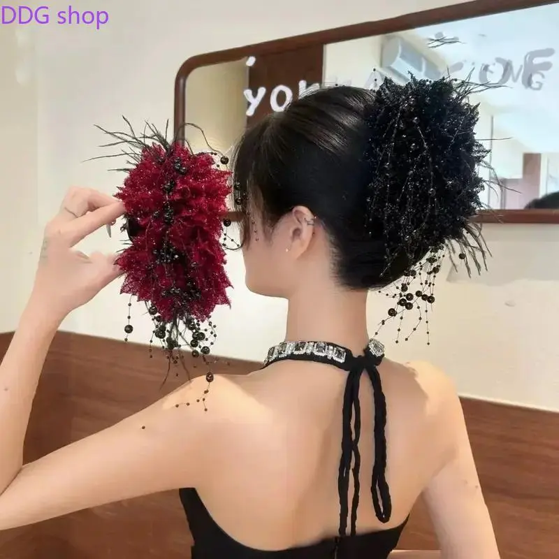 2026 New High-End Luxury Exquisite Versatile Fashionable Retro Hong Kong Style Shiny Flower Temperament White Hairpin Shark Home Clip for Women Updo Beaded Hair Accessory