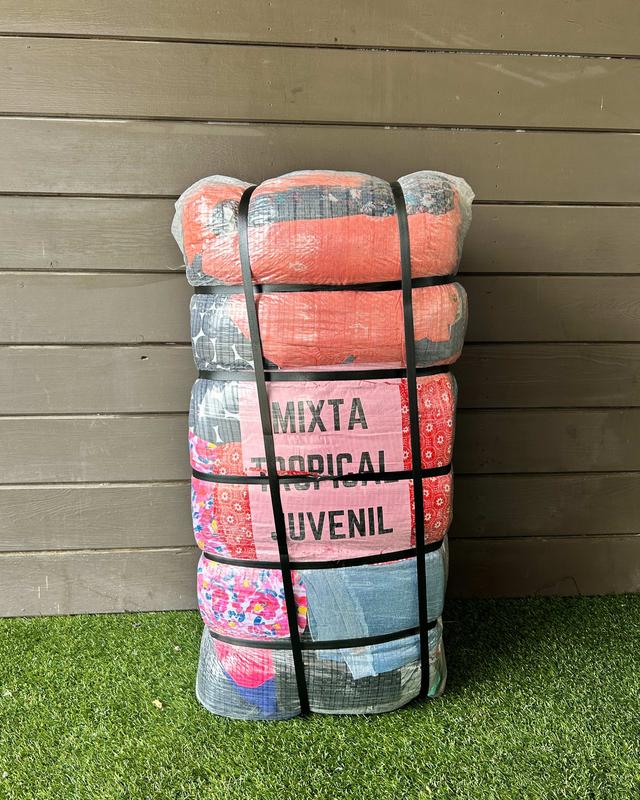 Mixta Tropical Juvenil 2 – Wholesale Mixed Clothing Bale