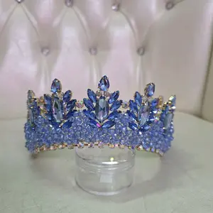 Crown Decorative Accent, Premium Metal Tabletop Crown for Home Decoration, Wedding Centerpiece