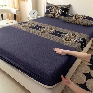 Blue Jacquard Bed Sheet and Pillowcase 3-Piece Set, Polyester Fiber Set / 2 Pillowcases / 1 Bed Sheet / Double Bed / Full Size Bed / King Size Bed / Queen Size - Anti-Shrink and Non-Fading - Soft Light Beige Color Friendly / Easy to Care For - Tight Fit a