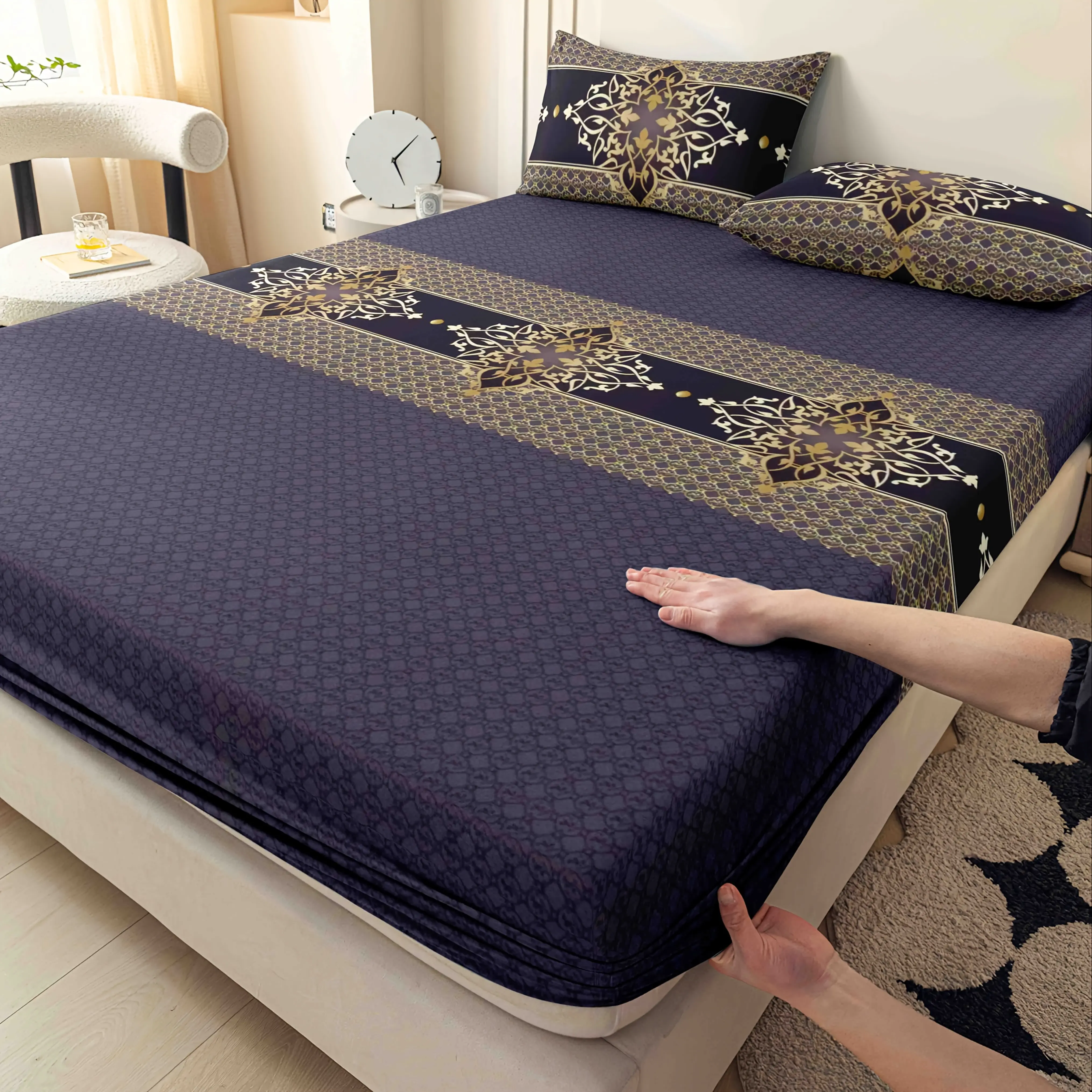 Blue Jacquard Bed Sheet and Pillowcase 3-Piece Set, Polyester Fiber Set / 2 Pillowcases / 1 Bed Sheet / Double Bed / Full Size Bed / King Size Bed / Queen Size - Anti-Shrink and Non-Fading - Soft Light Beige Color Friendly / Easy to Care For - Tight Fit a
