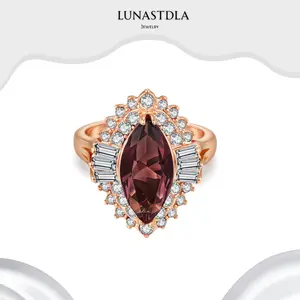 LunaStdla Vintage Cocktail Ring-Luxury Sapphire Ruby Design Elegance Old Money Style Rings for Women Girls Suitable for Anniversary Holiday Party Engagement or Wedding, Perfect Gift for Girlfriend Wife Mom