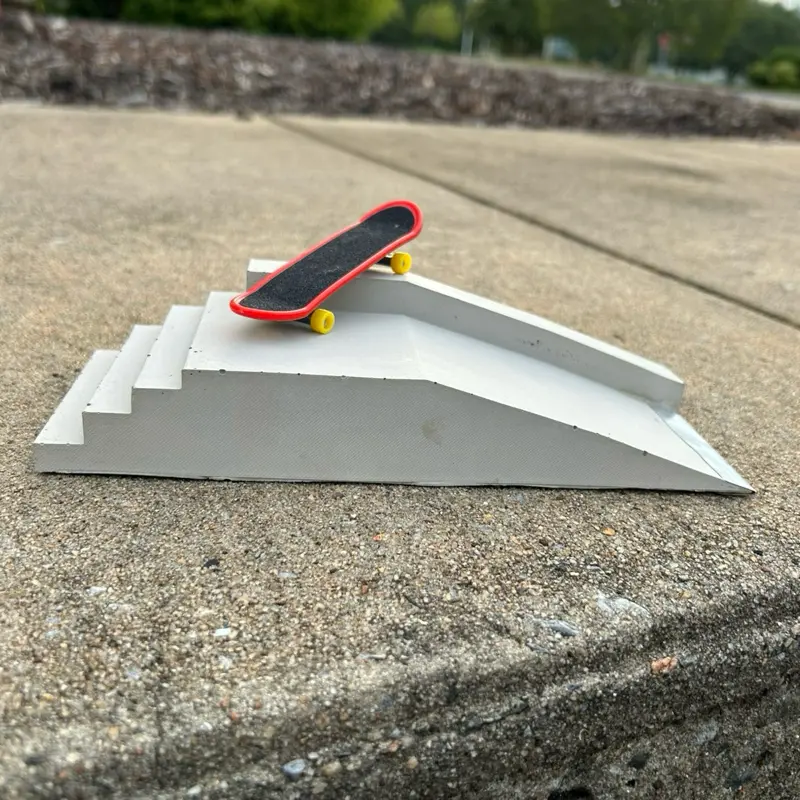Mini Concrete Skatepark Mini Concrete Skatepark