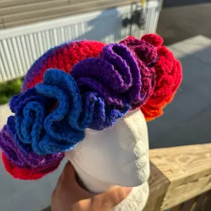 Rainbow ruffle hat