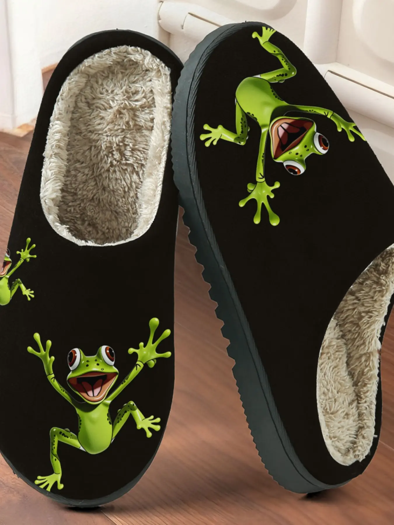 Cute Frog Print Cotton Slippers, Fun and Active Style, Fuzzy Lined Anti-Slip Thick Sole, Home Warm Shoes for Men and Women Fall & Winter