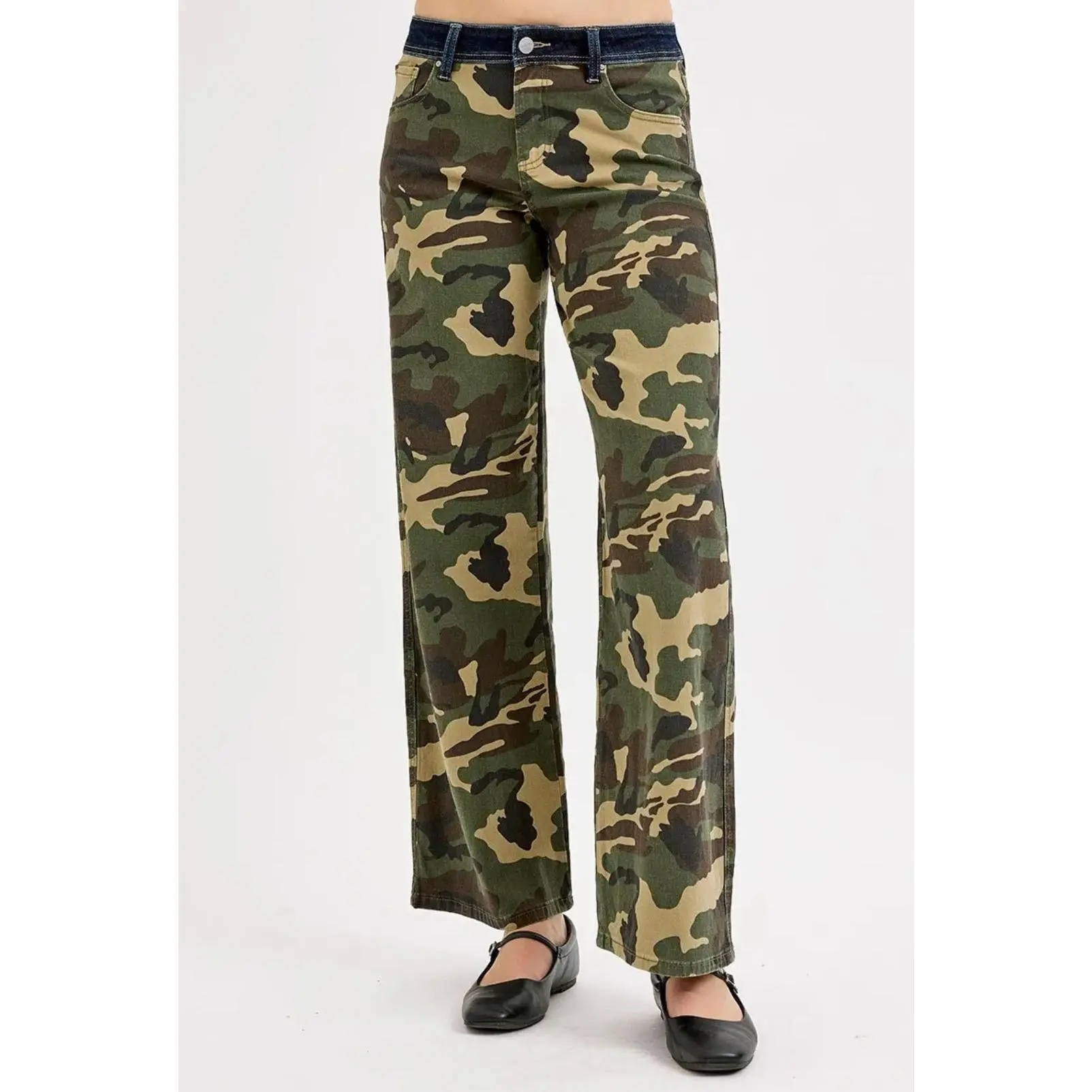 Risen: Straight Leg Camo Jeans