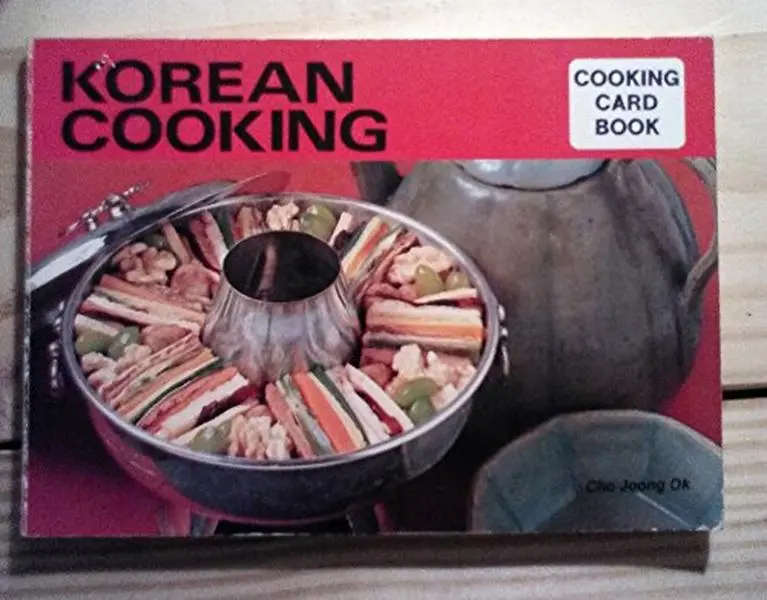 USED Book - Korean Cooking by Cho Joong Ok (Paperback)