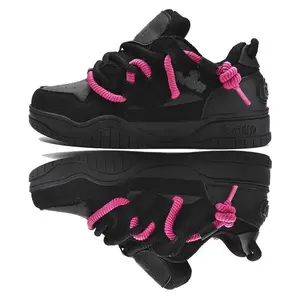 Unisex Skateboard Shoes Non-Slip Multi-Functional Thick Sole Flat Sneakers Trendy High-End Outdoor Casual Shoes Suitable for Skating, Street Fitness