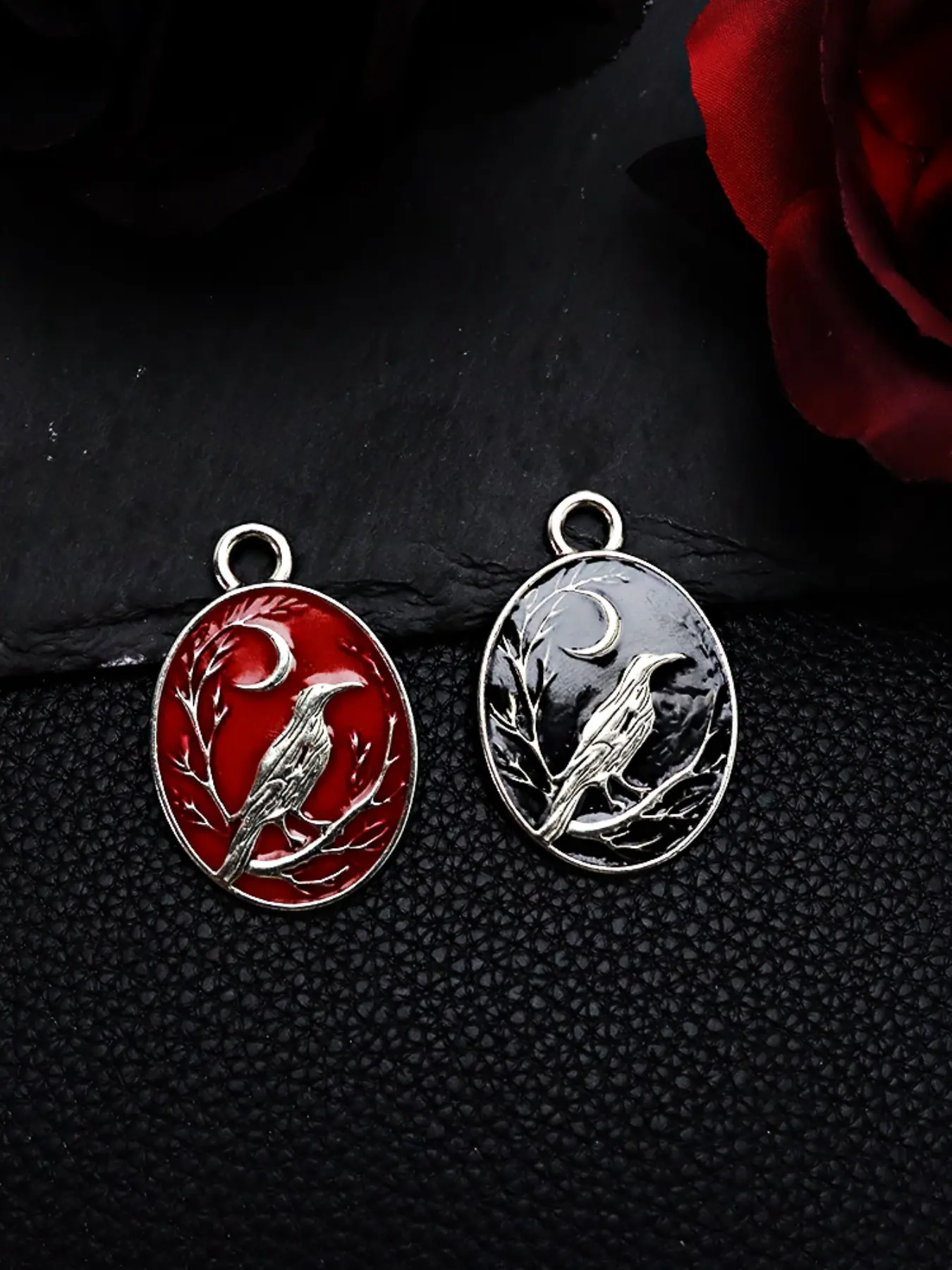 2pcs Gothic Raven Pendant Necklace Charms, Baroque Style Zinc Alloy Drop Design, Vintage K Plated Oval Tag, DIY Jewelry Accessories, Goth Witch Jewelry, All Seasons Jewelry
