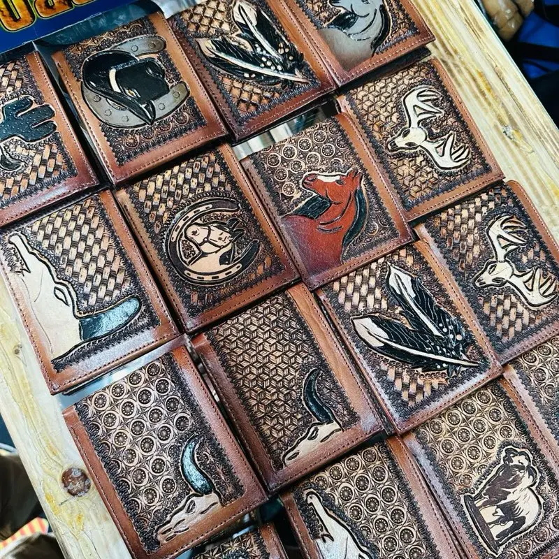 Carteras billeteras para hombre cinceladas
