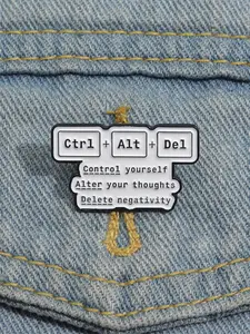 Creative Computer Control Key Design Brooch, Fashion Alloy Badge for Daily Clothing Decor, Trendy All-match & Exquisite Brooch for Birthday Gift, Hat Pins, Charms, Women Gifts, Fashion Accessory