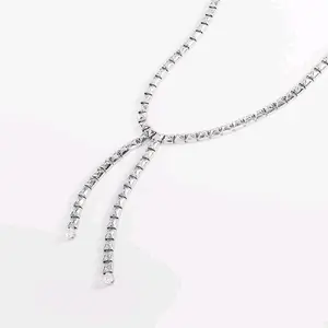 Nice & Bella Platinum plated necklace geometric structure brilliant finish