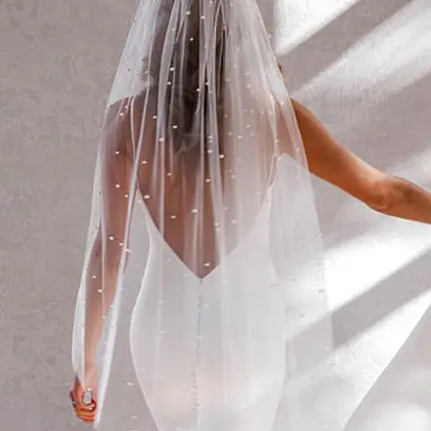 Bridal Wedding Veil with Faux Pearls, Cathedral Pearl Tip Bridal Veil, Small Chapel Pearl Tip Veil, Elegant Bride Accessory, Trailing Veil, Wedding Veils for Brides
