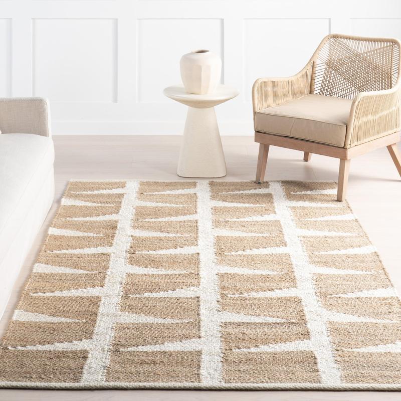 Esti Geometric Jute Area Rug