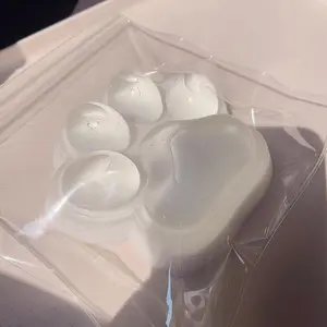 【2025 New】Handmade Taba Squishy Big Cat Paw Silicone Squeeze Toys for Stress Relief, 5" X-Large Size Cat Paw Giant Paw Squishy Fidget Toys for Anxiety & Relaxation (Clear)