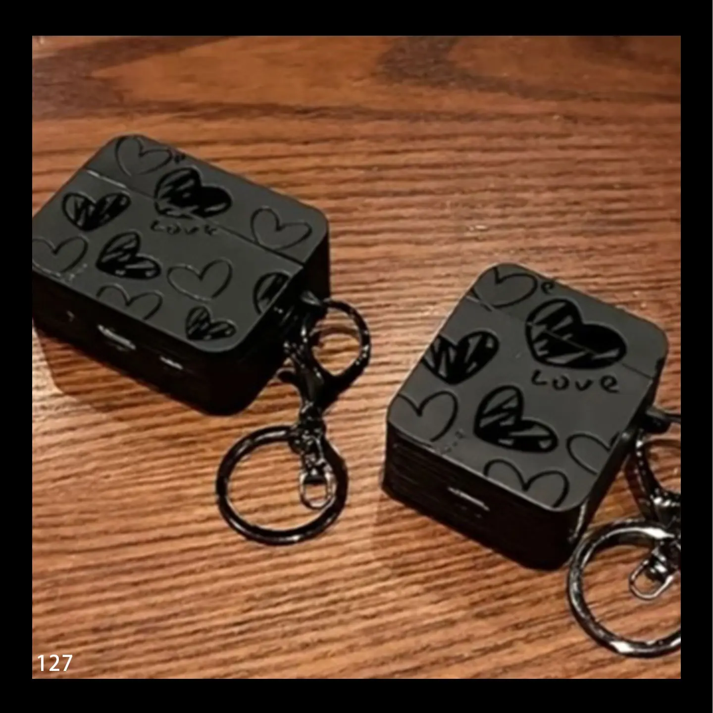 Black heart + keychain