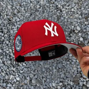 New York Yankees Red9FORTY Snapback Hat NY Yankees Side Logo Adjustable MLB Cap