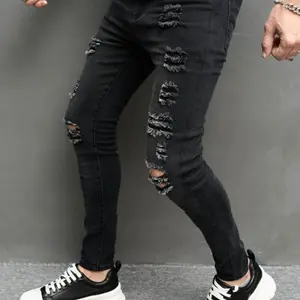 Manfinity LEGND Men Cotton Ripped Skinny Jeans