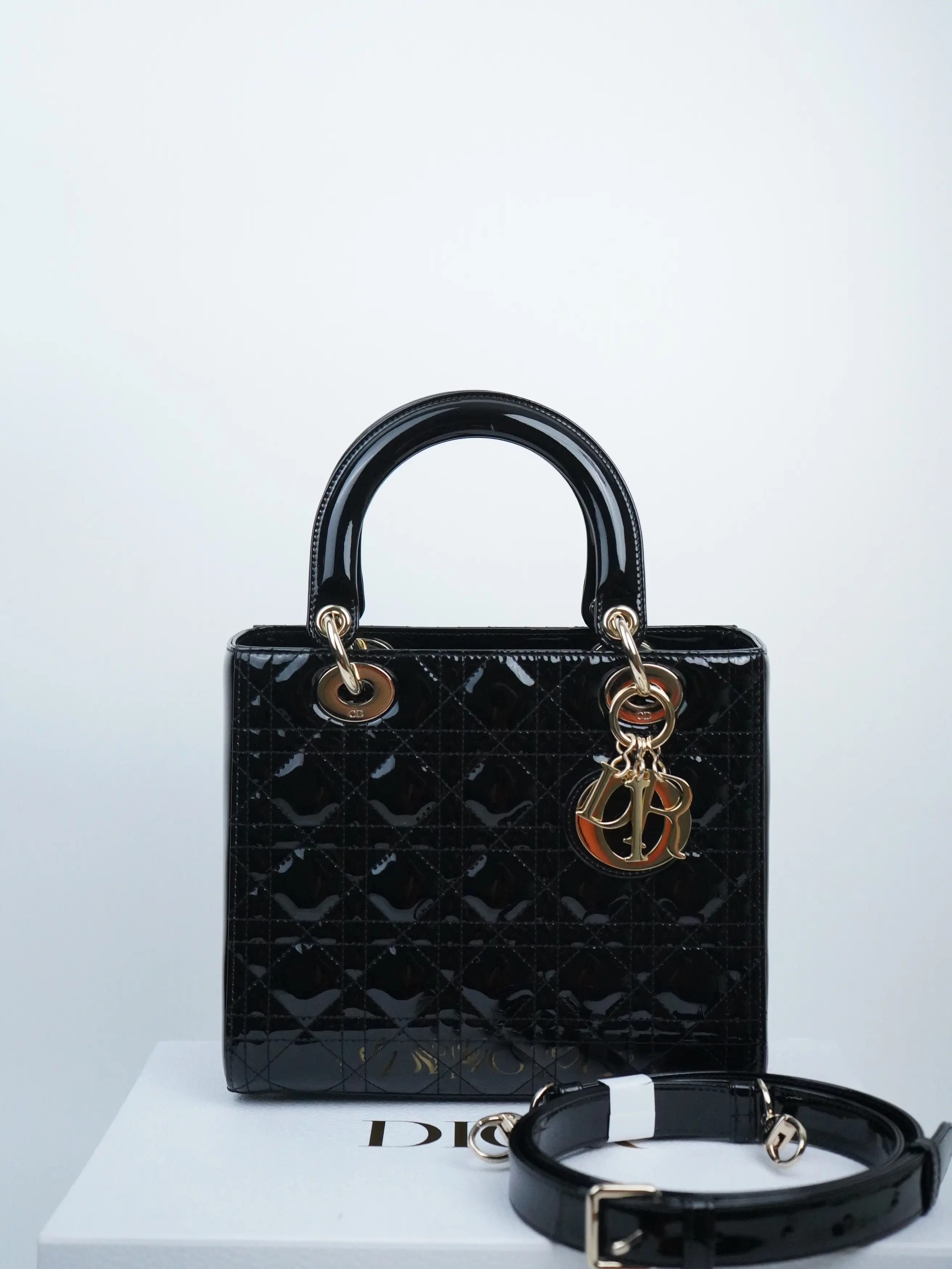 Pre-owned Dior patent Crossbody Bags Christian Medium Lady Black Cannage Calfskin