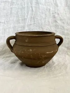 Rustic Clay Pot 32