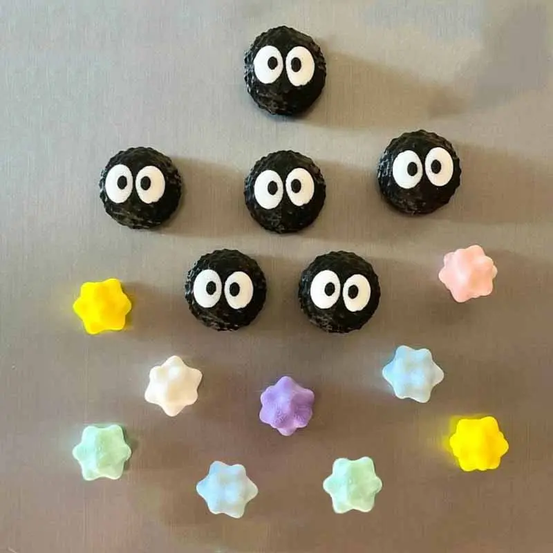 15pcs Creative Refrigerator Stickers Set, Cute Magnets For Fridge, Refrigerator Decorating Magnet, Cute Soot Elves, Black Briquettes and Stars, Strong Magnetic Hold, Home Decoration, Gifts for Friends, Refrigerator Magnets Decorative