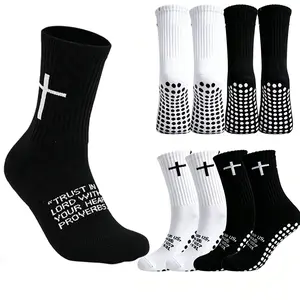 5 Pairs Unisex Cross Anti Slip Grip Socks, Non-Slip Sole Soccer Football Socks, Soft Comfortable Plain Athletic Crew Socks for Men Women Youth Sports Training Basketball Outdoor Daily Wear