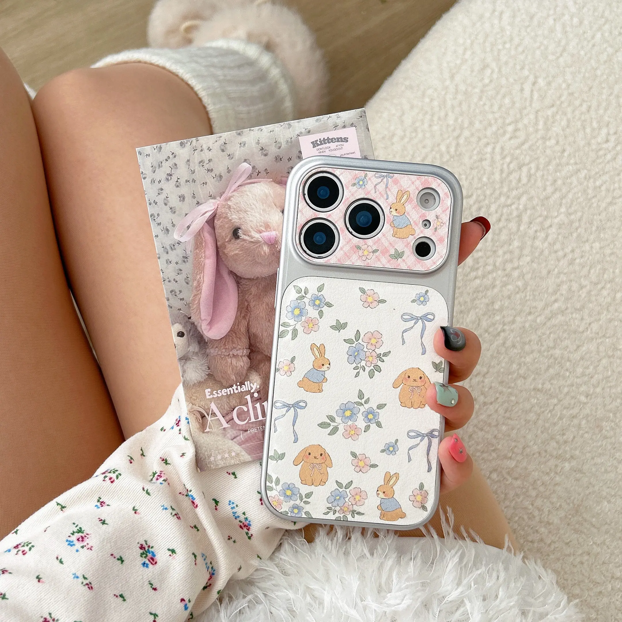 Rural floral bunny | Pasting | Gift | Protective Phone case Cover 11 12 13 14 15 16 17 Pro Max