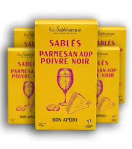 Parmesan and Black Pepper Shortbread (Pack of 5) Snack Milk the lays poppables chips