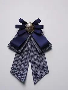 French Vintage Bow Tie Front, Tie Design, Luxury Bee Embossed Neckwear, Solid Pattern, Regular Width, Professional Office Accessory, 1pcs