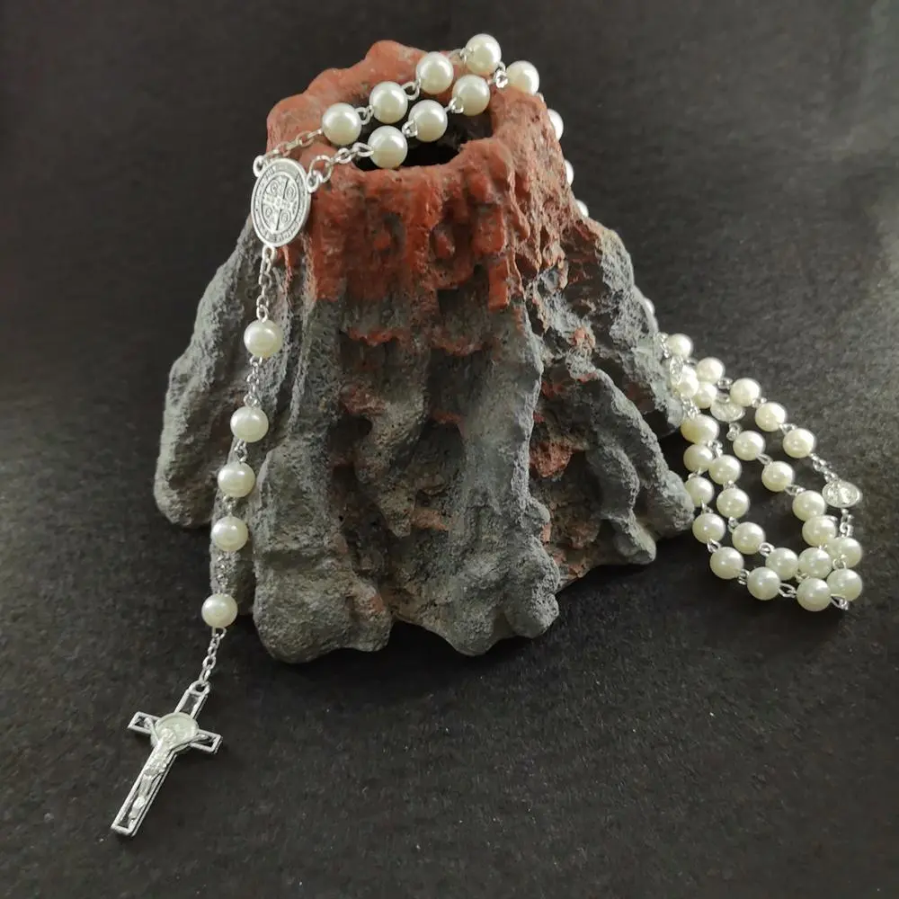 Fashion Handmade Necklace Ladies Imitation Vintage Style Pearl Rosary Beads With Cross Pendant Jewelry