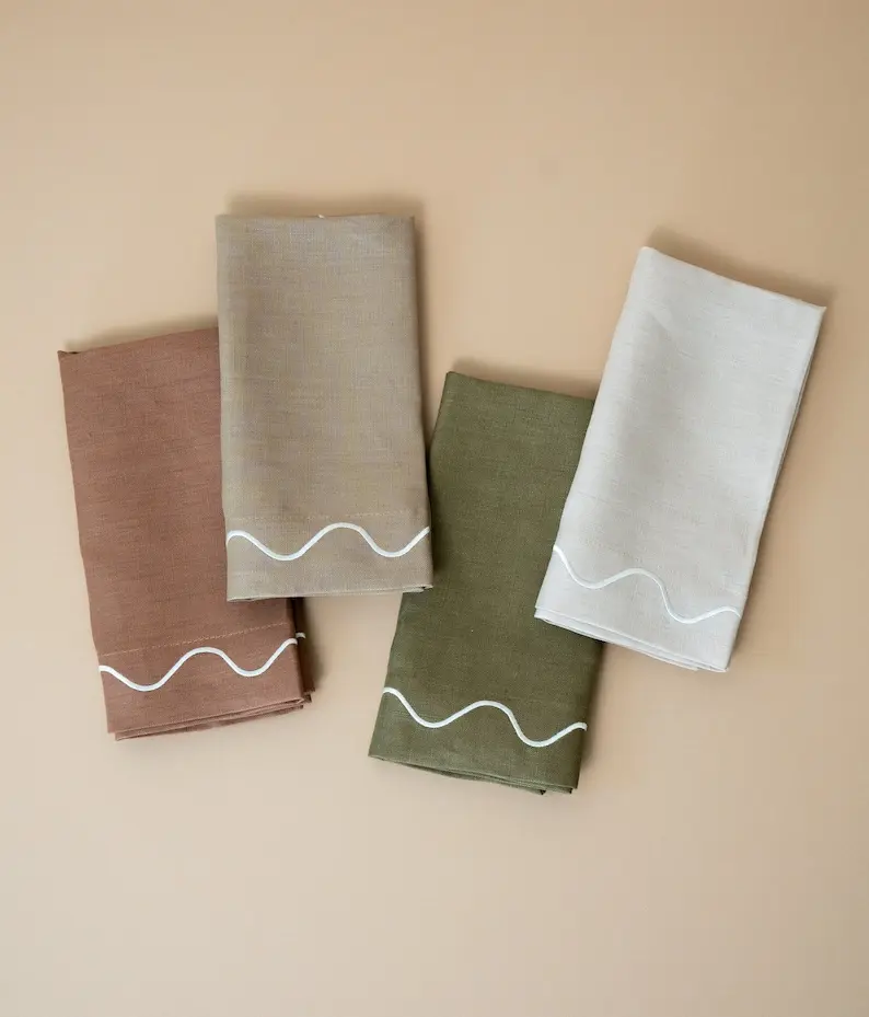 Natural 100% Linen Napkins with Scalloped Embroidery - Set of Four. Weddings, Dinner Parties, Housewarming Gift.