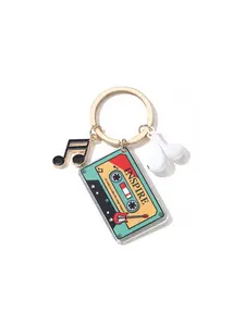 Creative Music Tape Note Keychain, Acrylic Drop Oil Alloy, Funny Bag Charm, Gift for Music Lovers, Unique Souvenir, 2D Flat Design