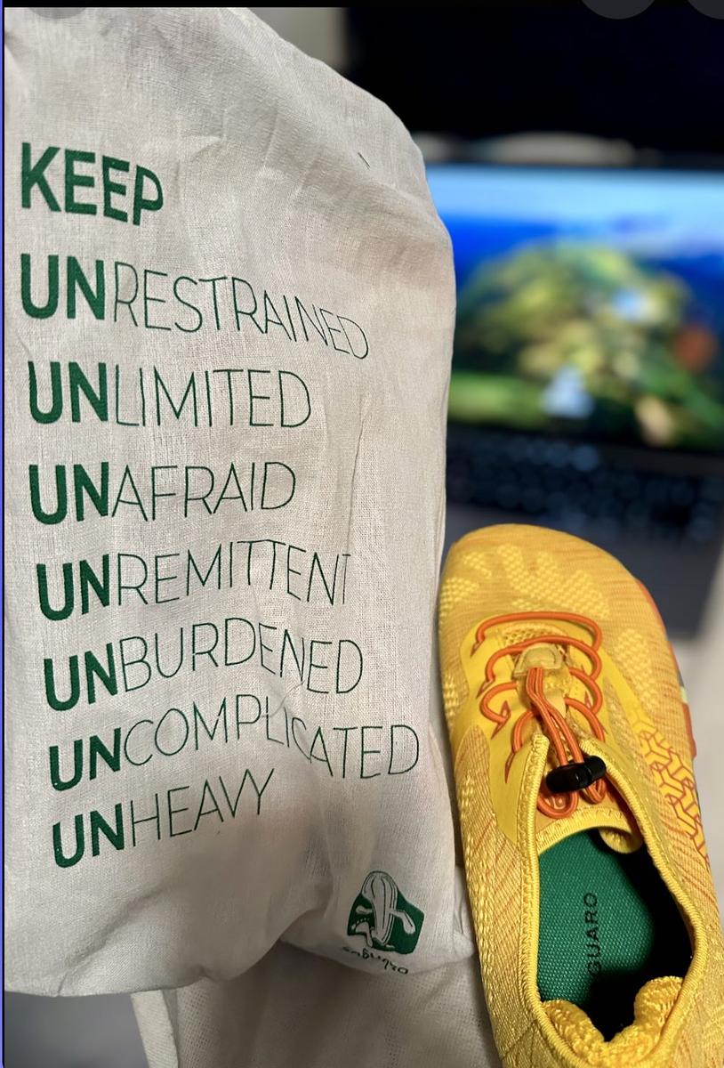 Item: Yellow, 9.5-10 Men / 11.5-12 Women