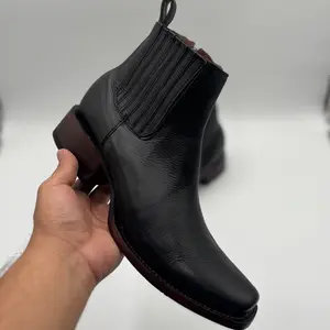 Botin Dubai Negro Liso