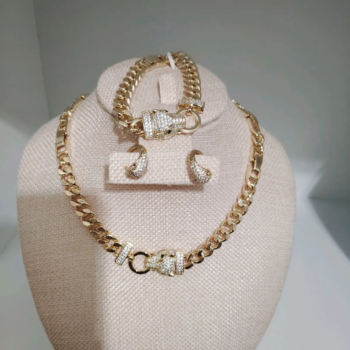 Panther Three Piece Set - Chain Necklace with Earrings, Adjustable Bracelet.